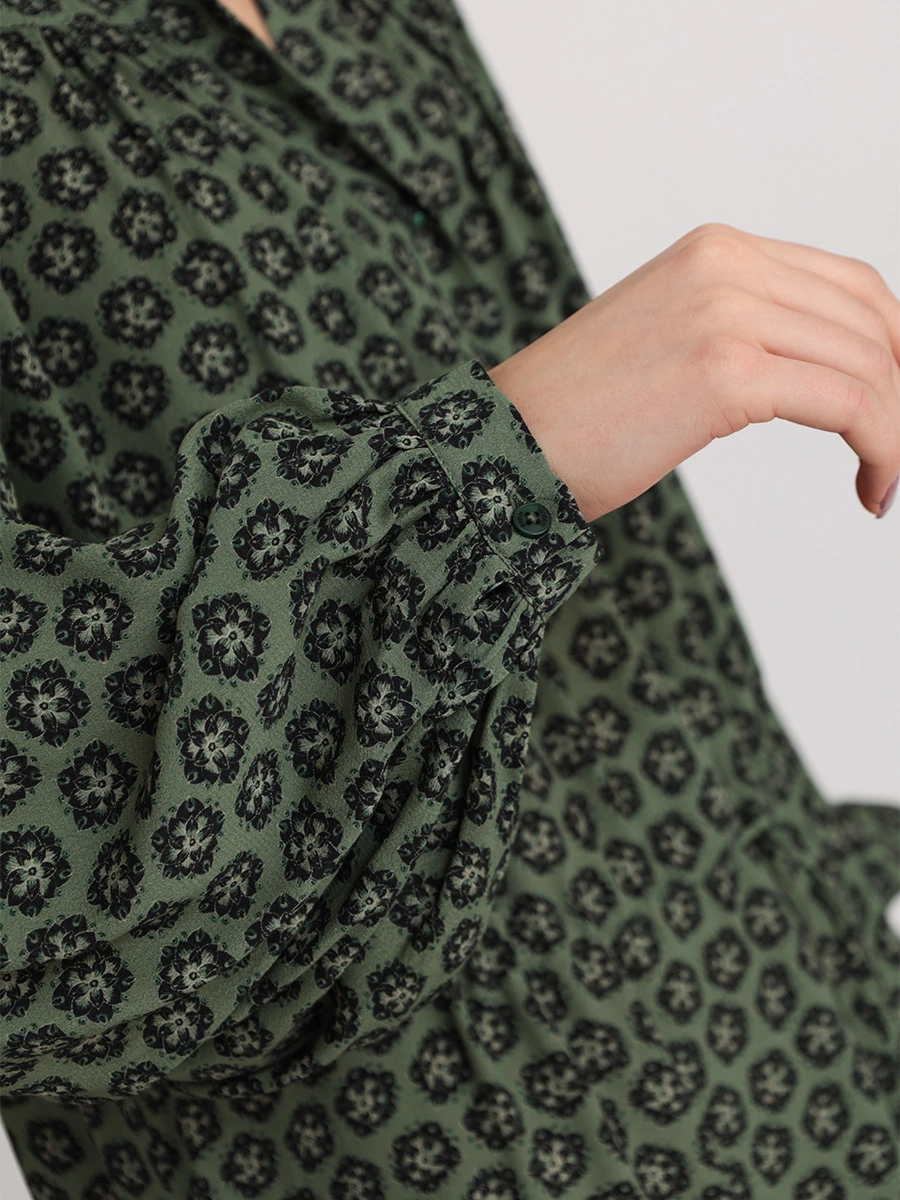 Платье из вискозы с воланом